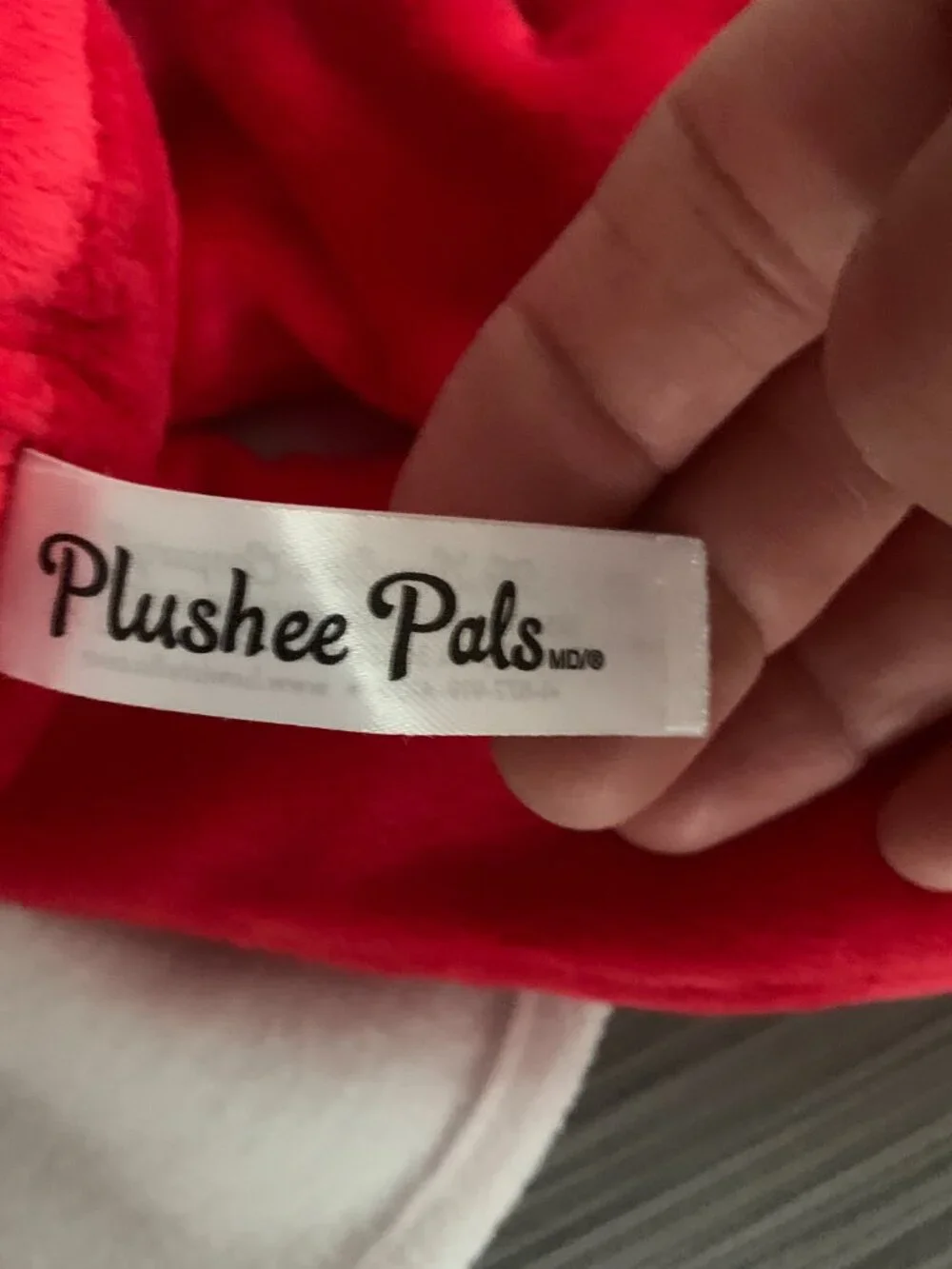 Elf on the Shelf Plushee Pals Girl Hugg Plush Stuffed Doll White Skirt 26